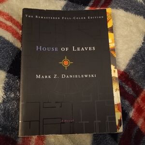House of Leaves Full- Color Edition Book